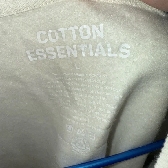 Western Graphic Cream Sweater - Picture 3 of 3